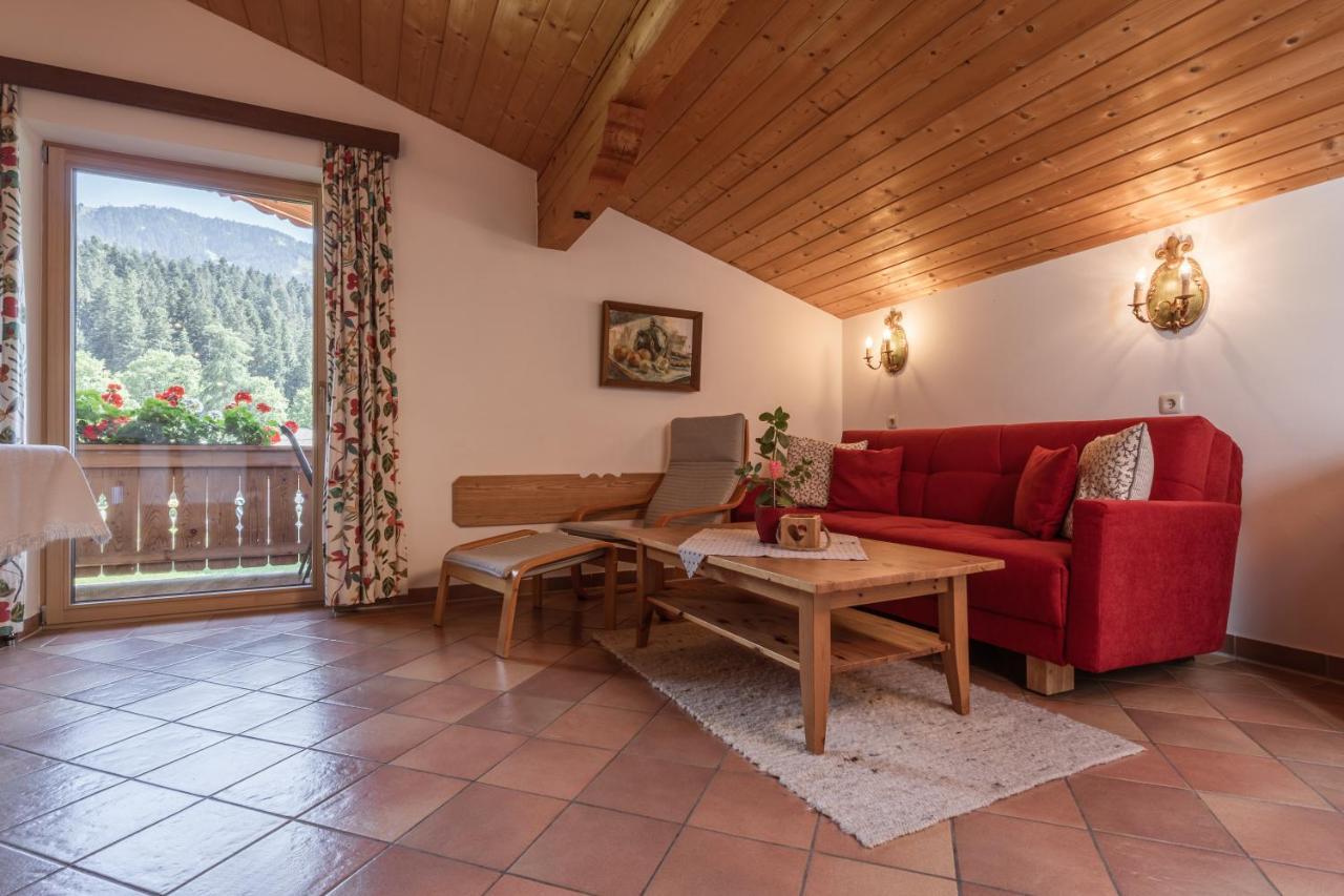 Appartementhaus Zum Schneider Scheffau am Wilden Kaiser Exterior foto